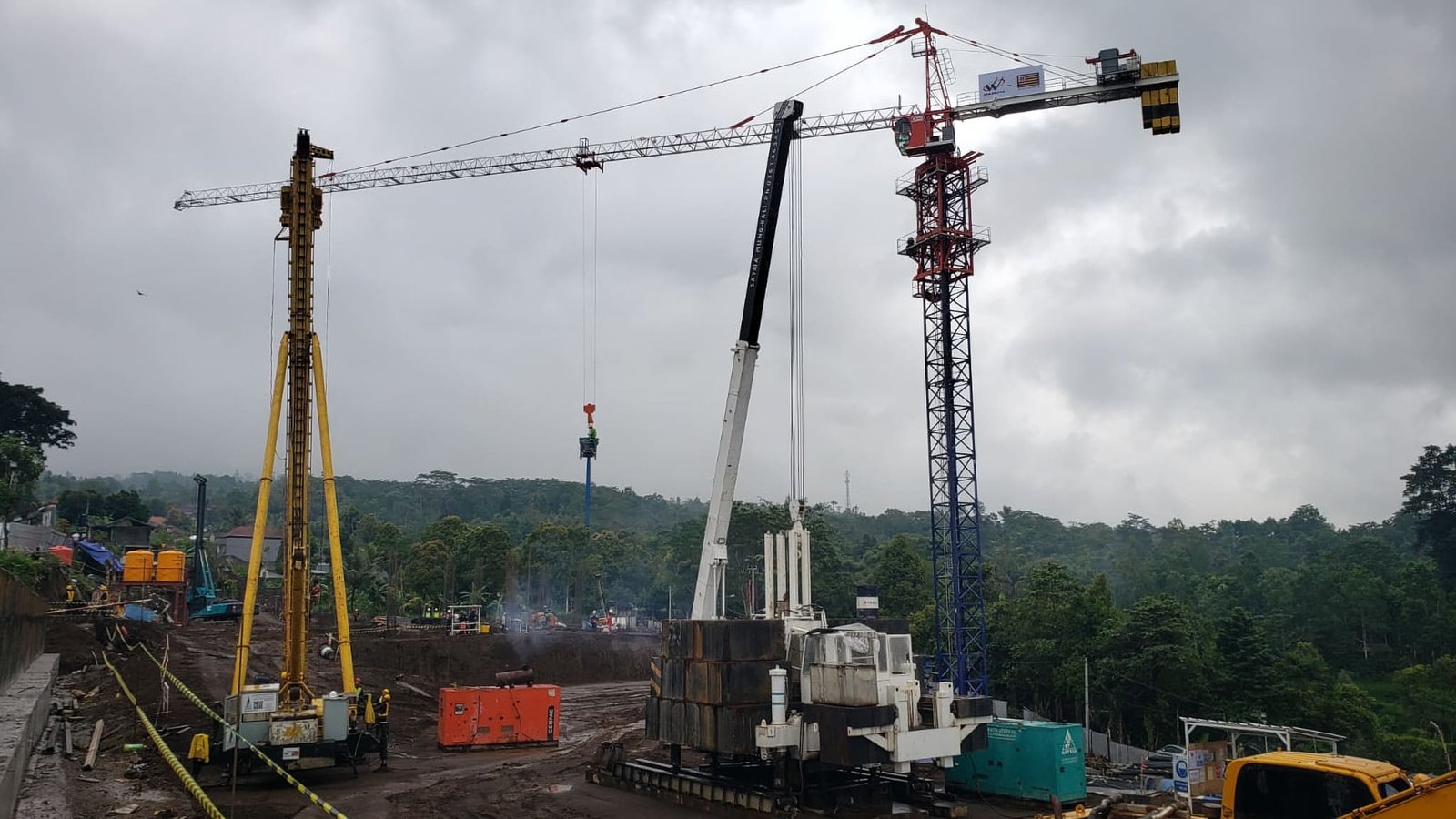 Gedung Parkir Pura Besakih